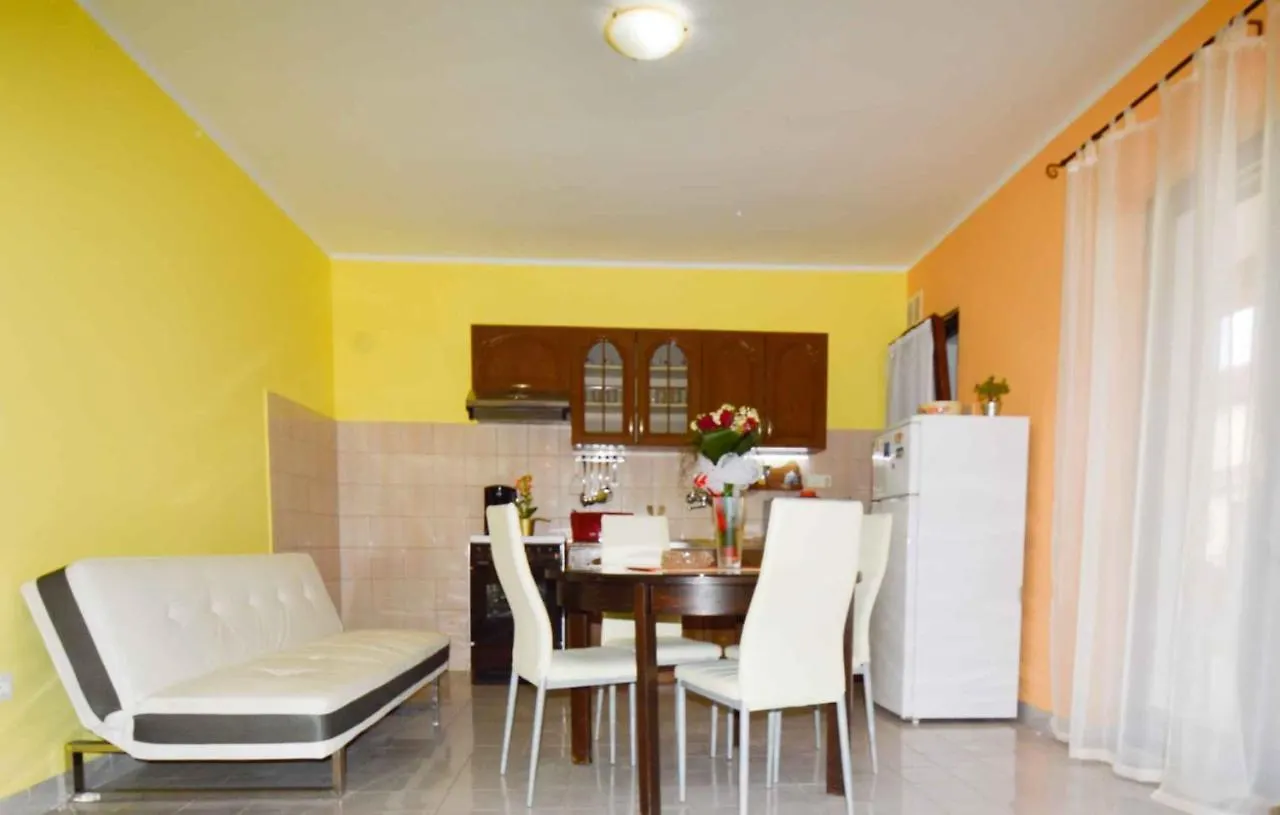 Apartment In Pula/Istrien 17457